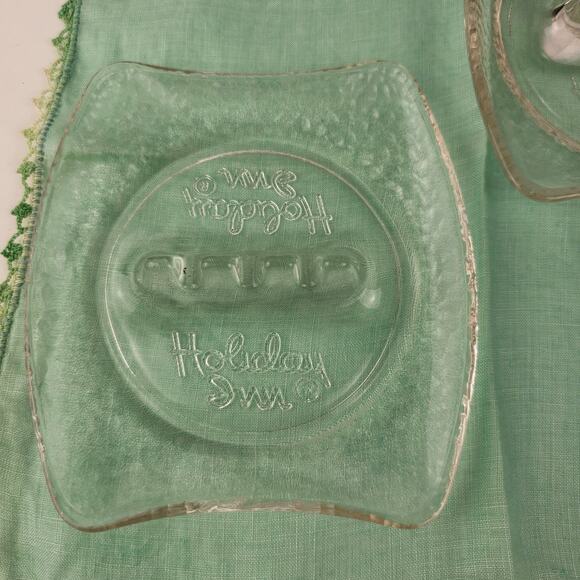 Lot of 2 vintage MCM Holiday Inn glass ashtrays 5.5 x 4 - Picture 6 of 8
